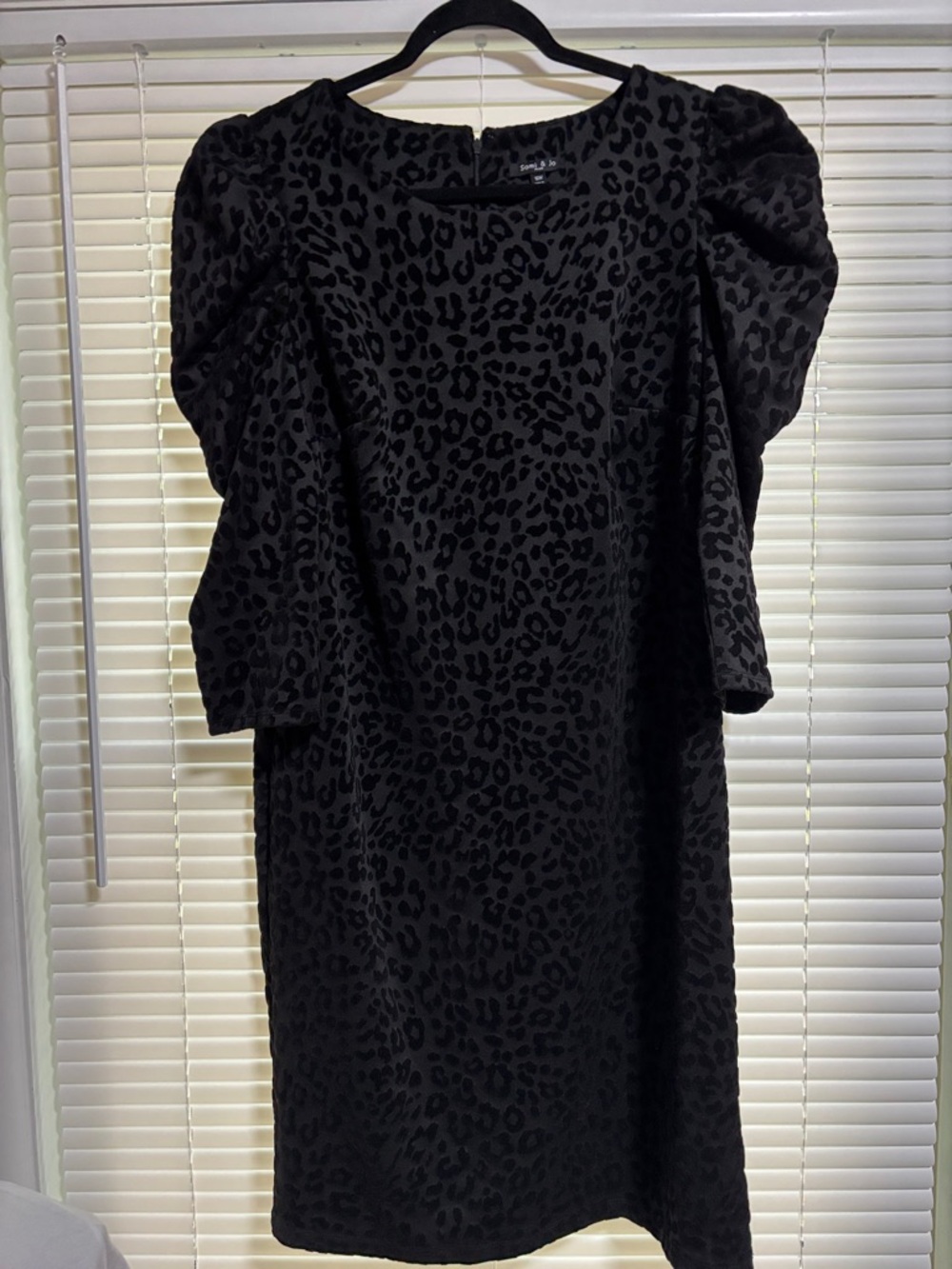 Sami & Jo Black Leopard-Print Puff-Sleeve Midi Dress
